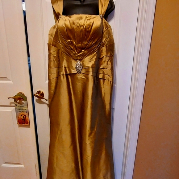 👗MONTAGE/Gown/Belero.  BEAUTIFUL FALL GOWN !!!  NWT - Picture 3 of 13
